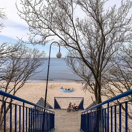 Coastal For 4 Apartment